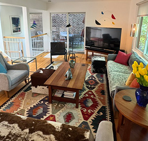 We LOVE the kilim — thanks very much.